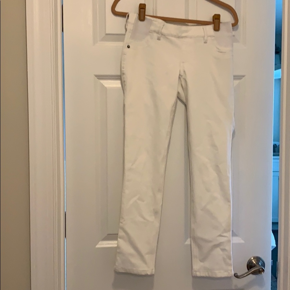 DL1961 white maternity jeans